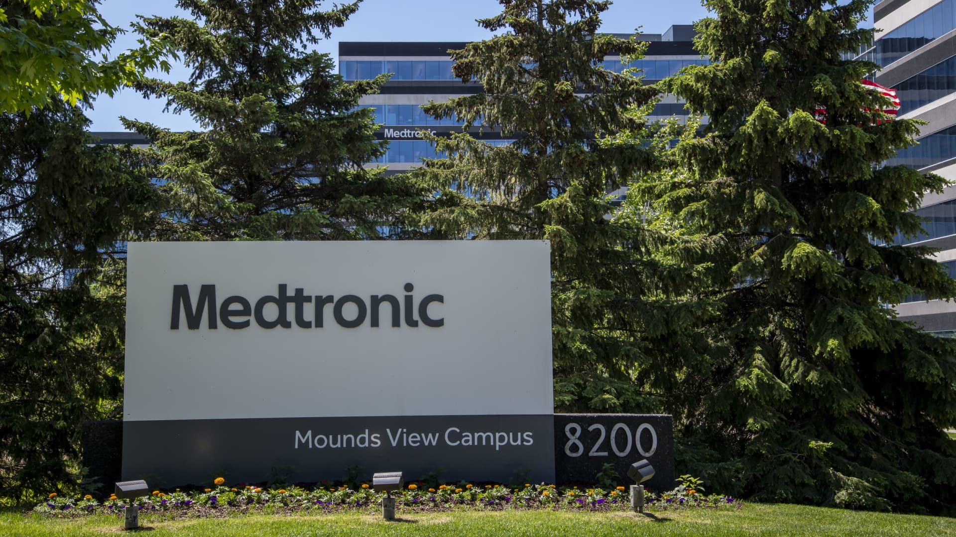 Medtronic makes two key additions to its board. How activist Elliott can build shareholder value